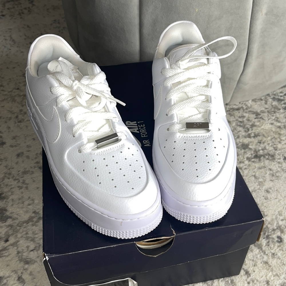 Nike Air Force 1 in white 🤍